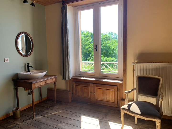 Un point d'eau dans la chambre